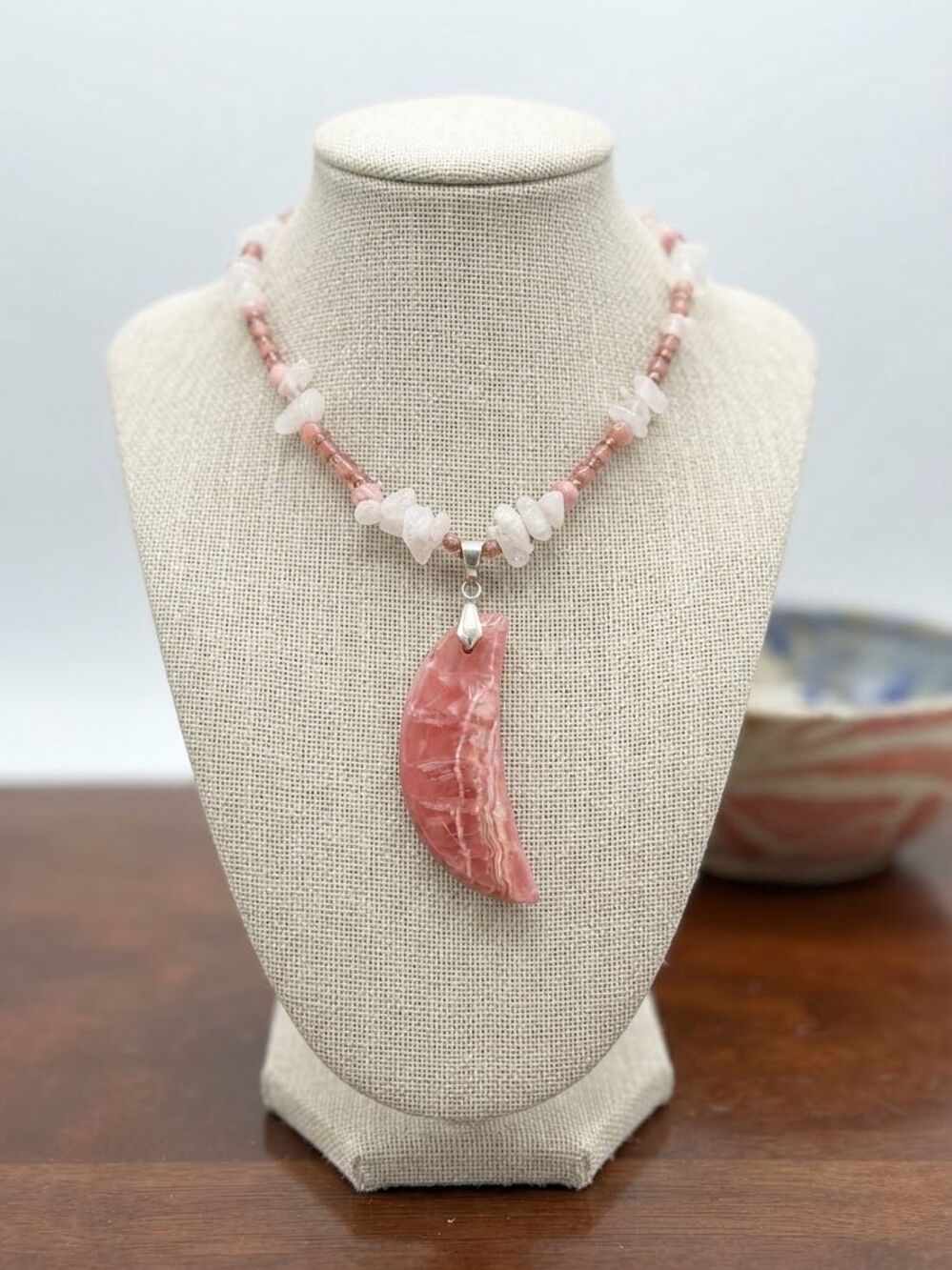 Vintage Pink Rhodochrosite Crescent Moon Pendant Necklace Crystal Chip Beaded